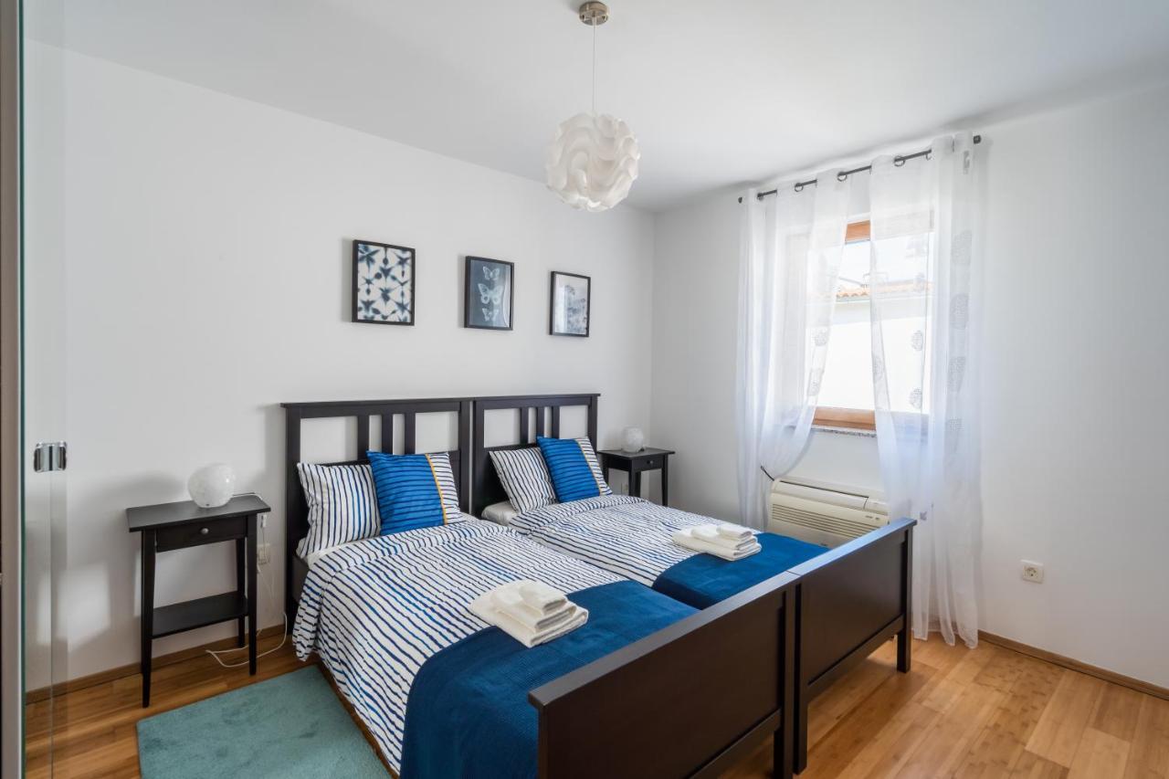 Apartment with Sea View,1050226204:JPEG