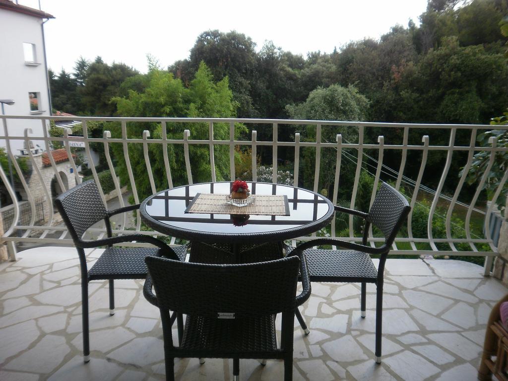 Studio with Terrace,109659957:JPEG