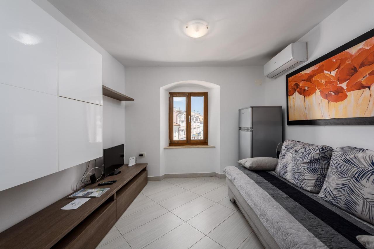 Apartment,1123218759:JPEG