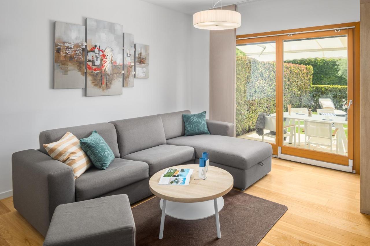 Premium Apartment with Private Garden,1126425423:JPEG