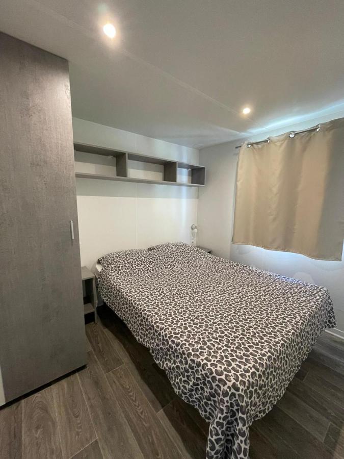Mobile Home,1133658681:JPEG