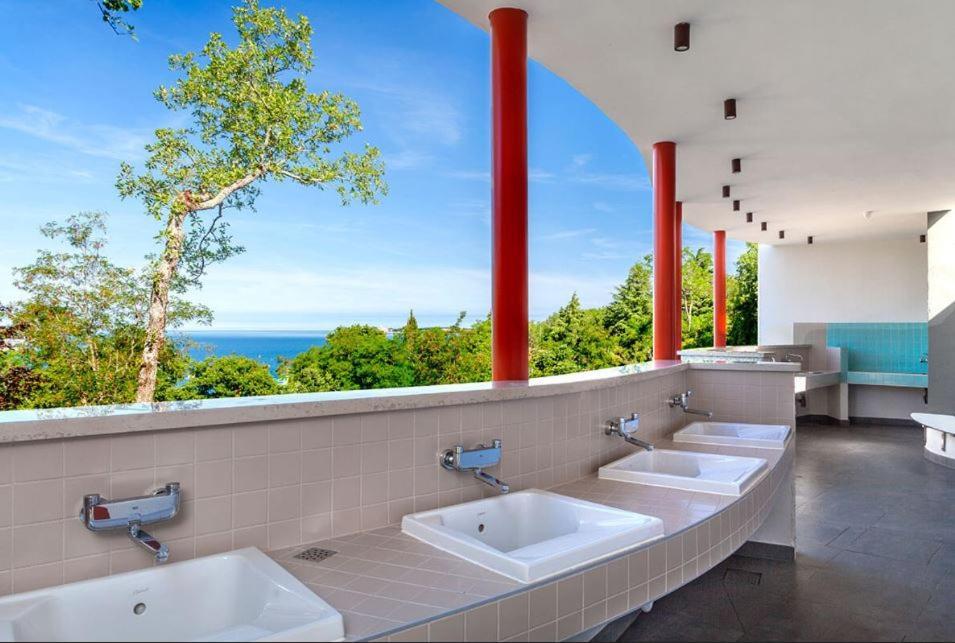 Safari tent for 5 adults,1146871207:JPEG