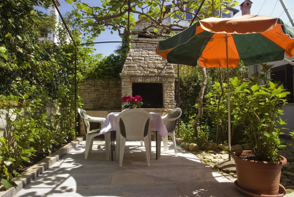 Two-Bedroom Apartment with Terrace,117343621:JPEG