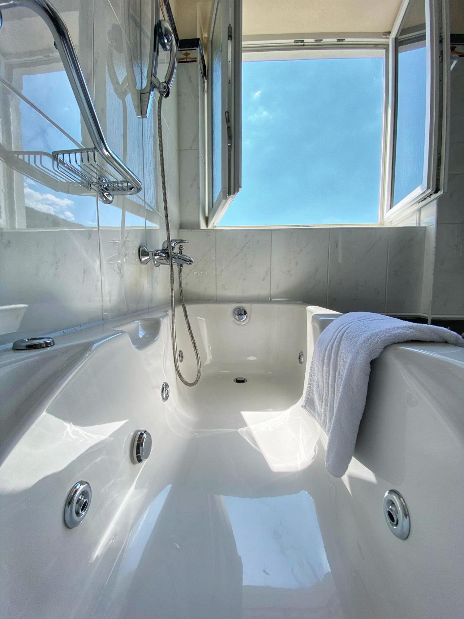 Suite Executive