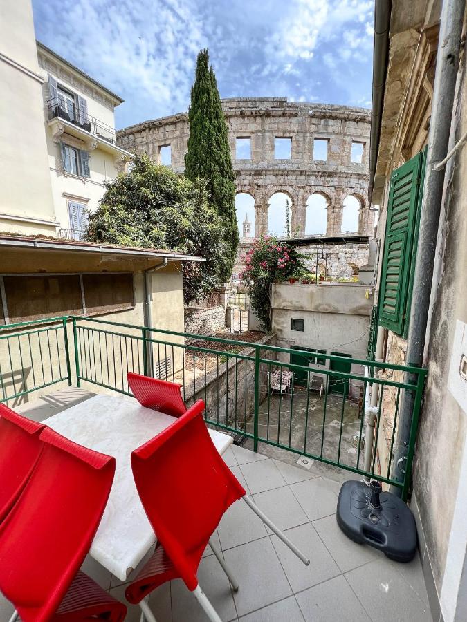 Apartment with Balcony