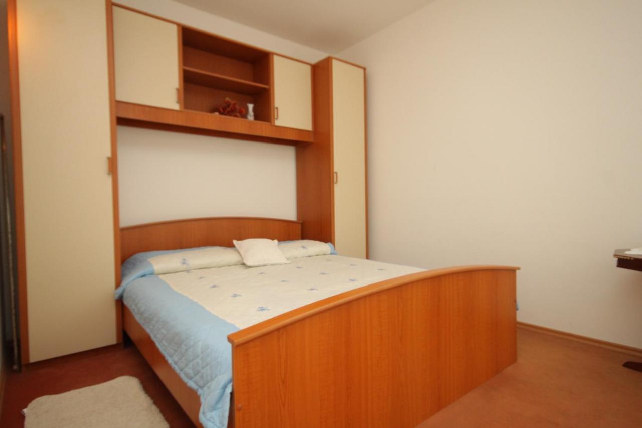 Two-Bedroom Apartment Terrace Sea View,1271785261:JPEG