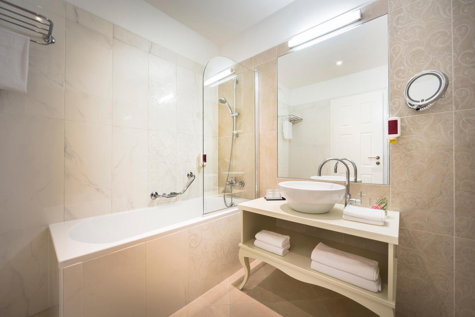 Superior Double with Sea View