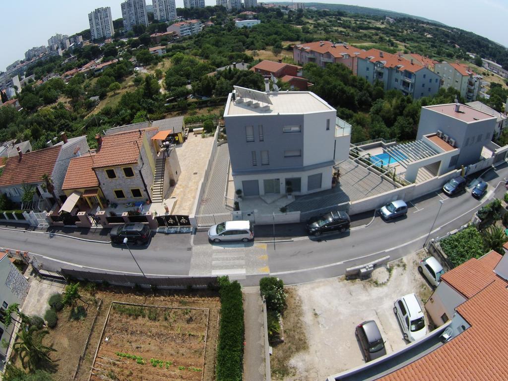 Apartment - Ground Floor,151117753:JPEG