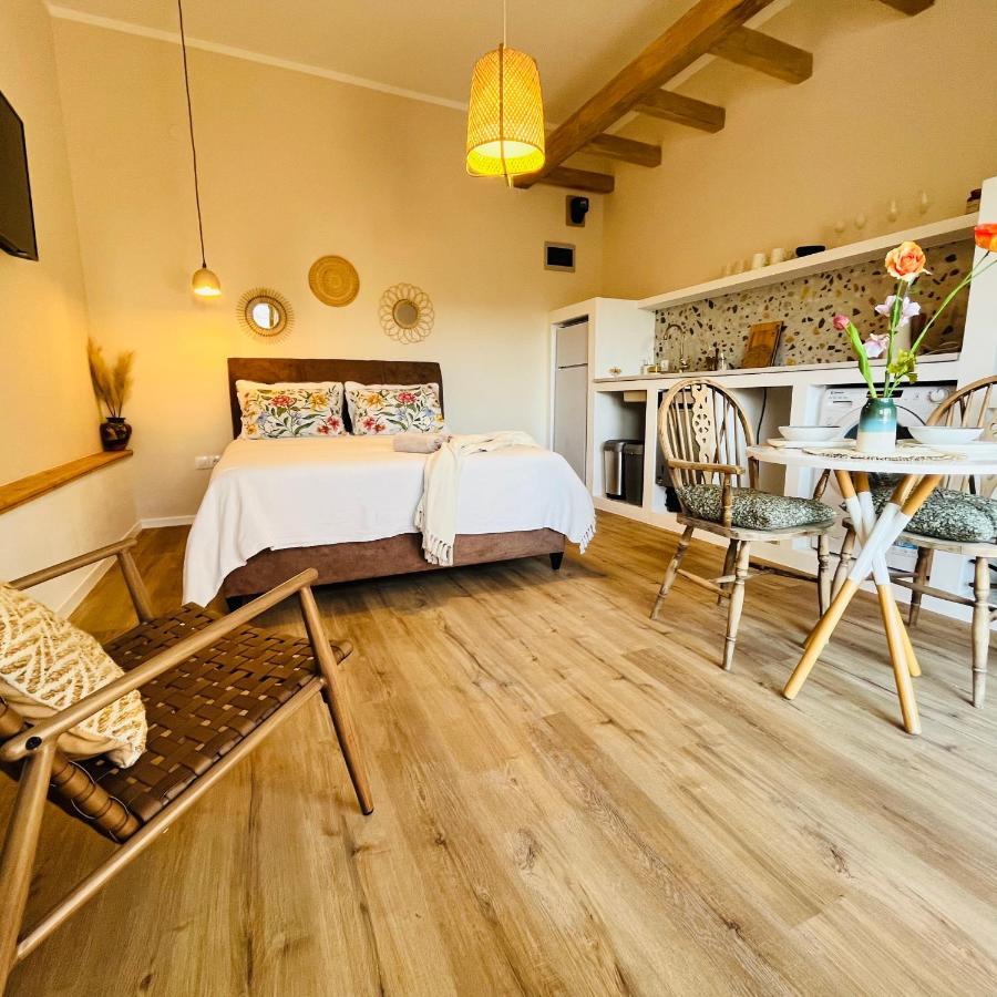 Studio avec Vue sur Jardin