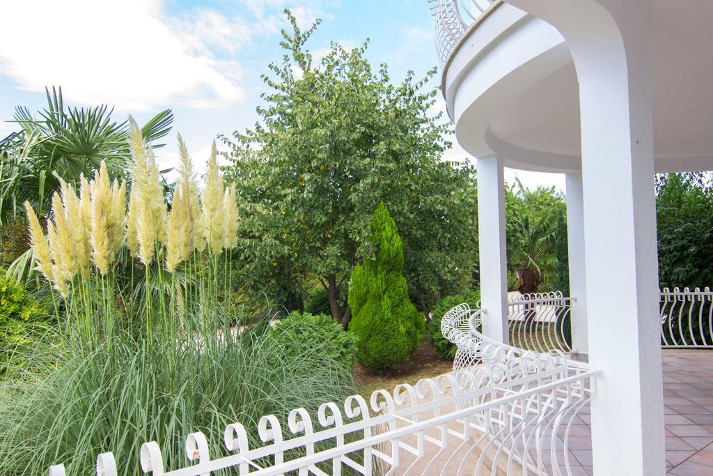 Apartment with Garden View,140411541:JPEG