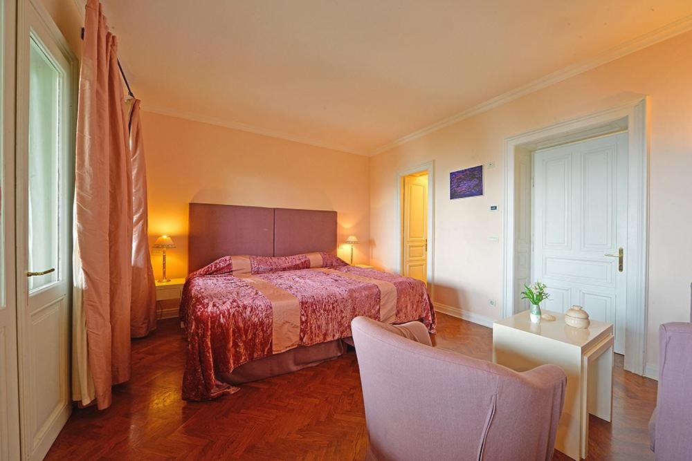 Standard Twin Room Balcony