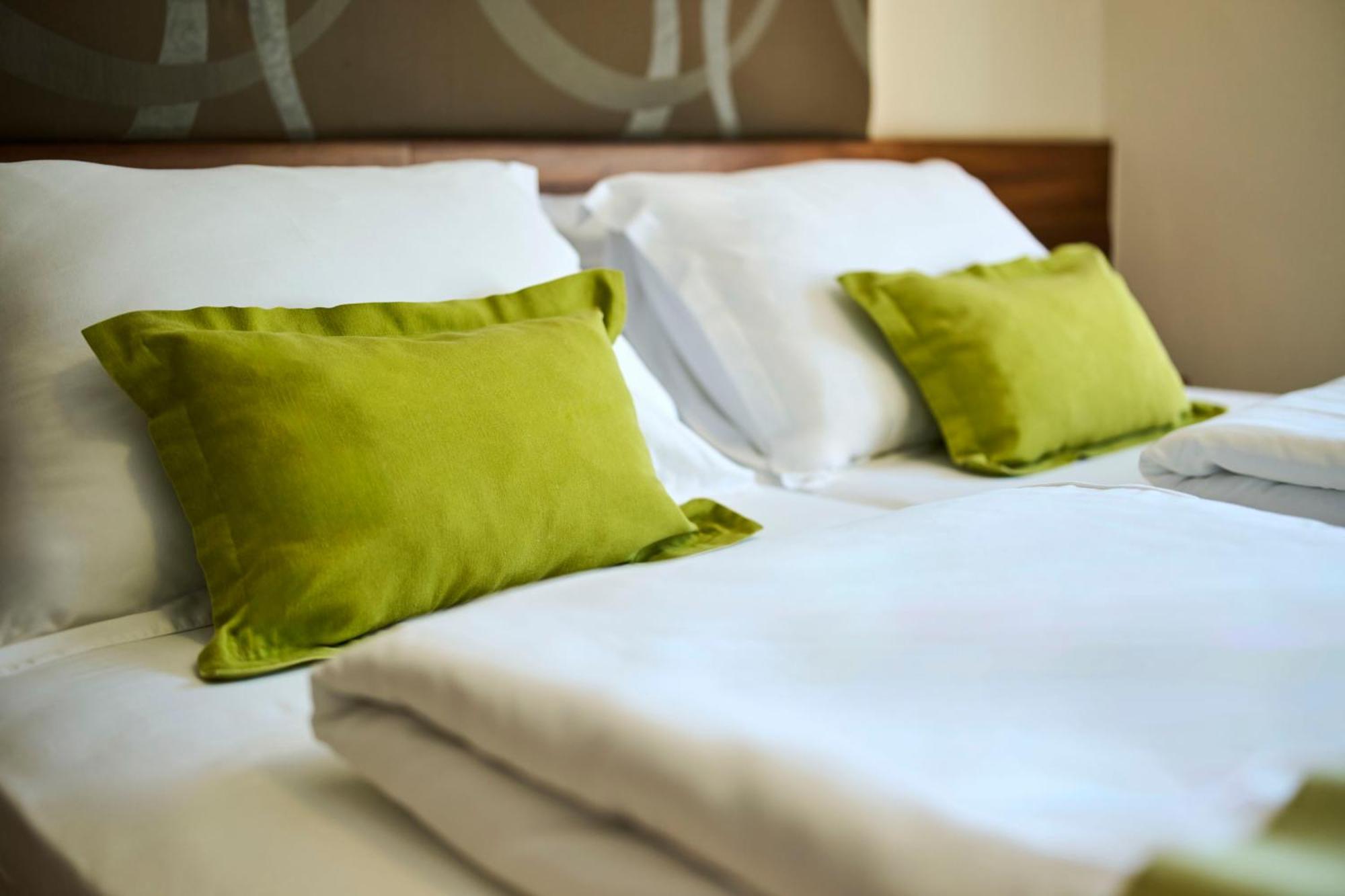 Comfort Double Room,1565559538:JPEG