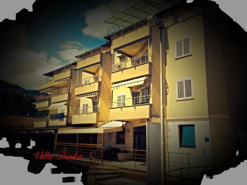 Three-Bedroom Apartment,165362352:JPEG