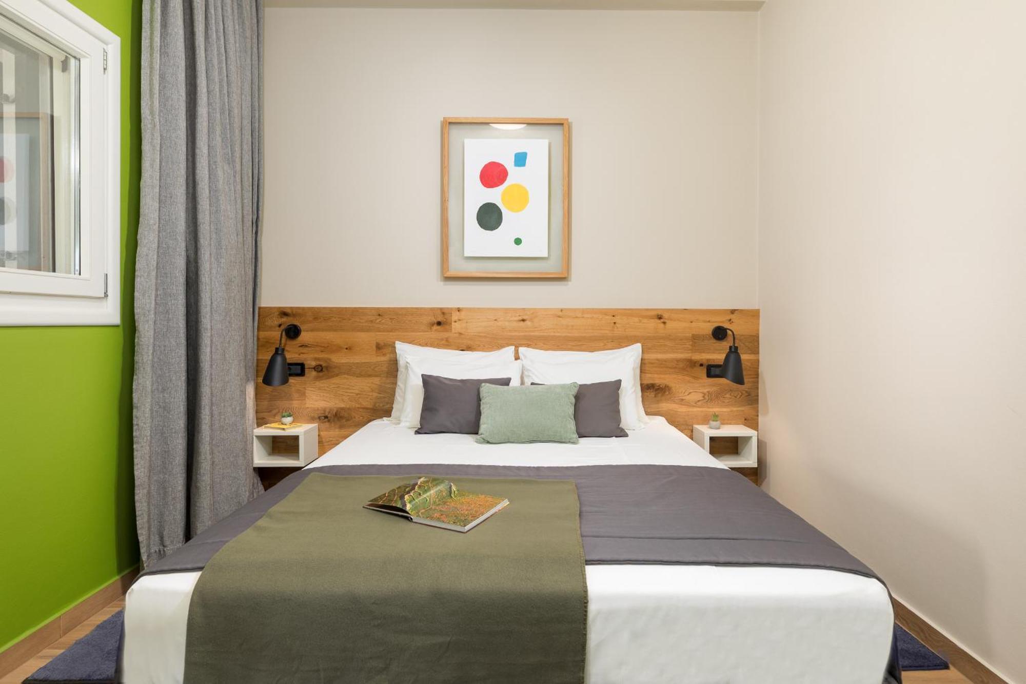 Double Room,1698954909:JPEG