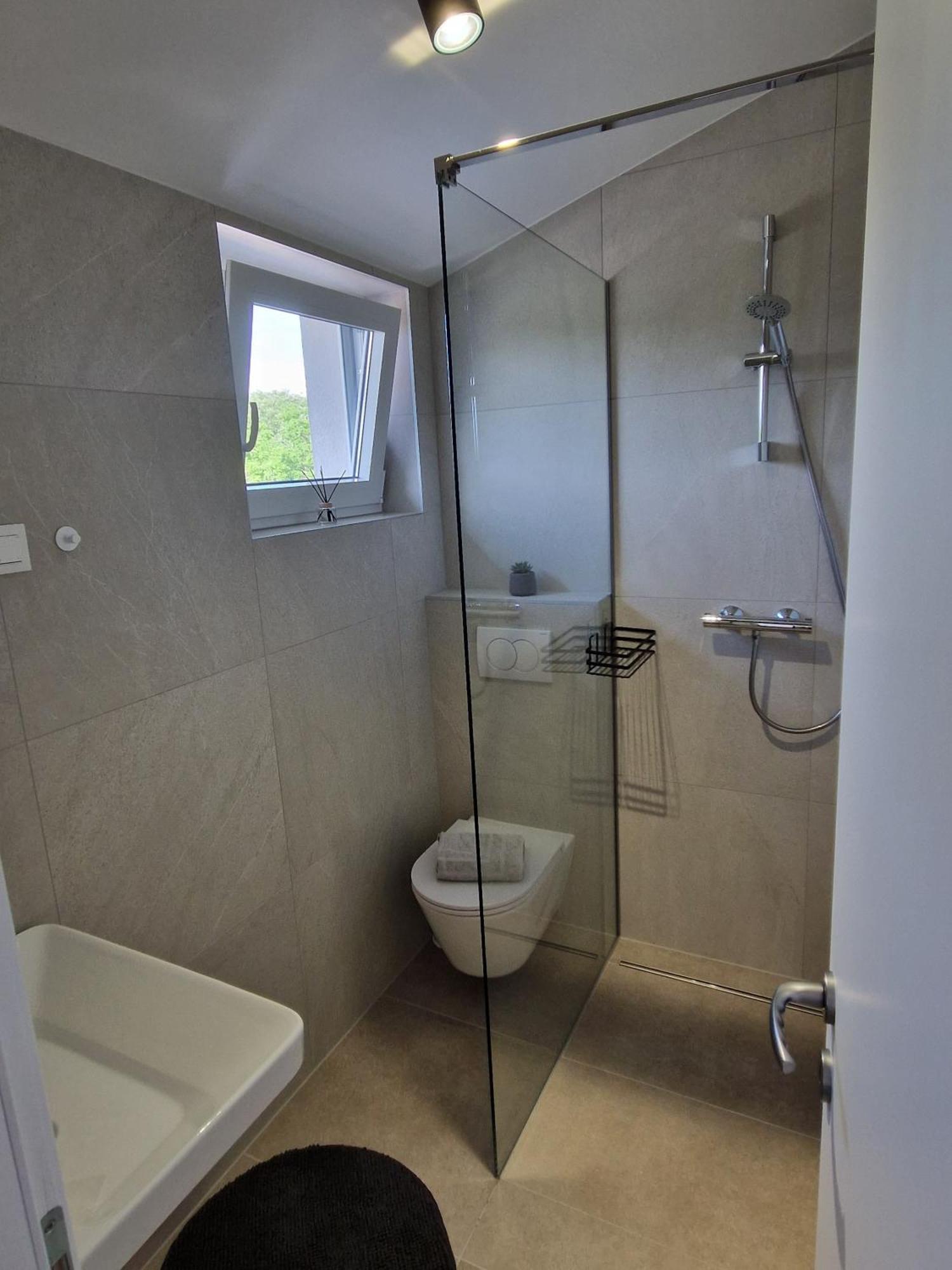 Classic Apartment,1699244762:JPEG