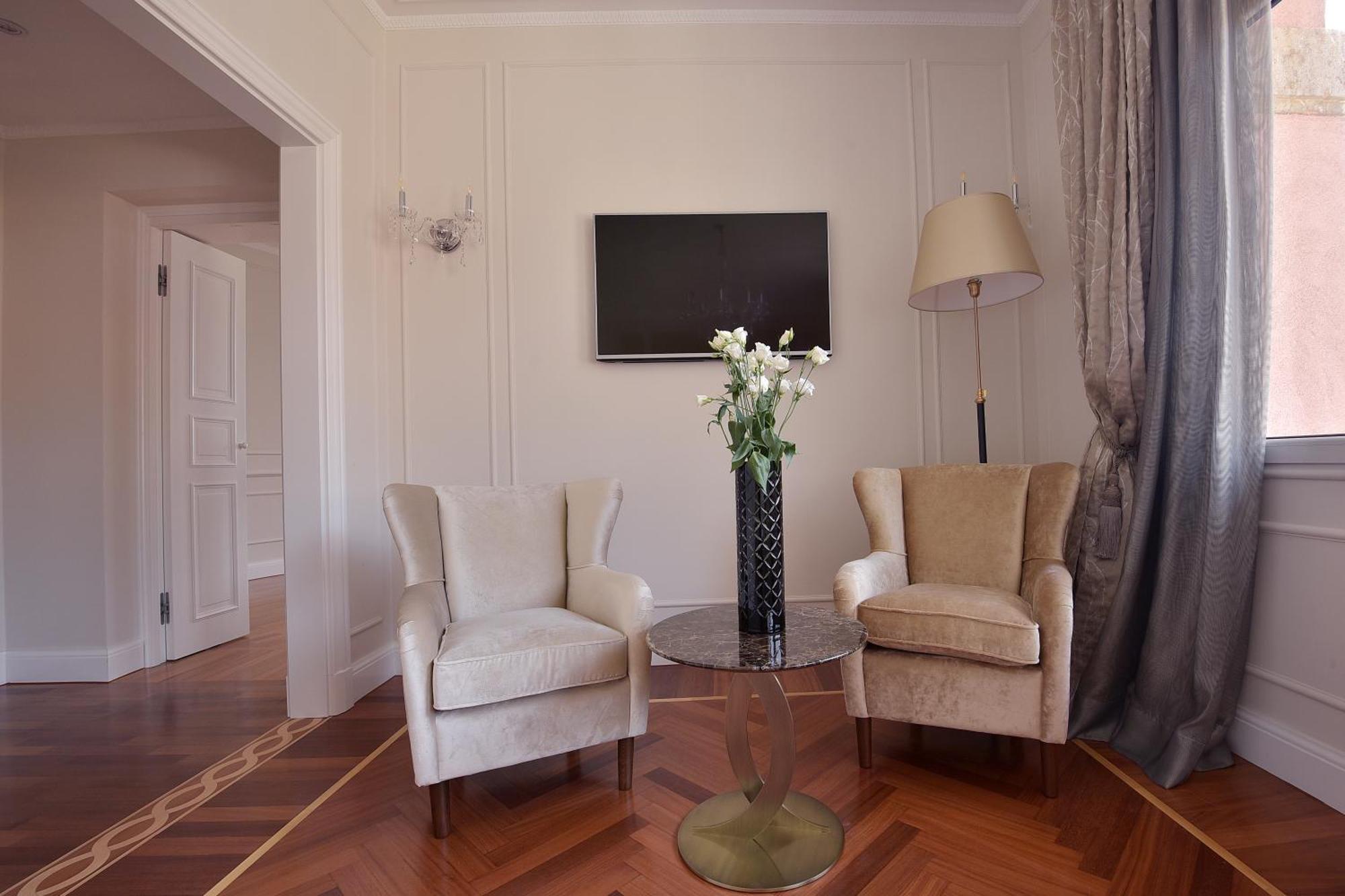 Deluxe Suite met Uitzicht op Zee