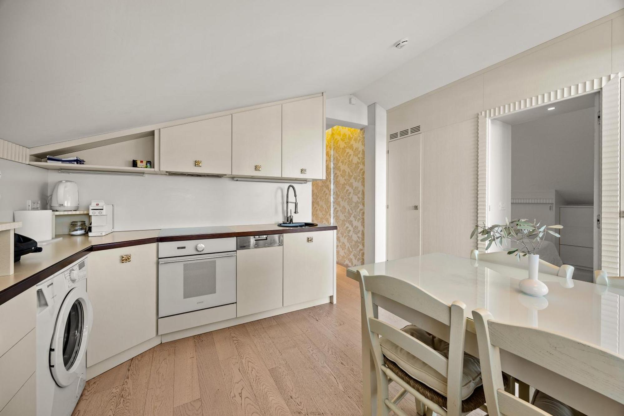 Two-Bedroom Apartment Sea View Terrace,1756534743:JPEG