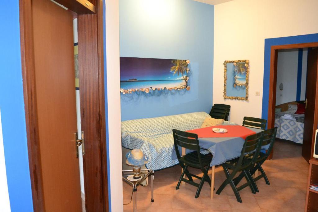 Appartamento con 2 Camere da Letto e Patio