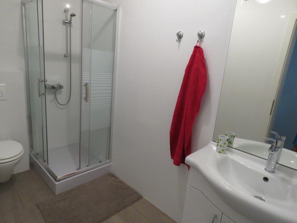 Appartamento con 1 Camera da Letto, Terrazza e Vista Mare