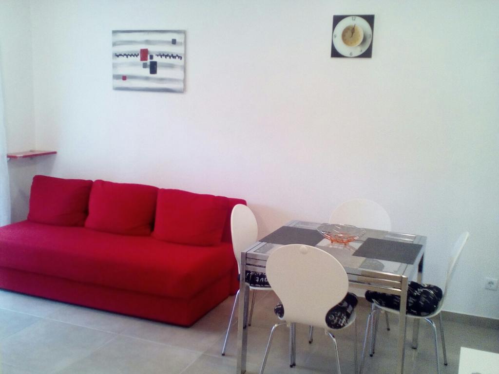 Apartment - Ground Floor,268827617:JPEG