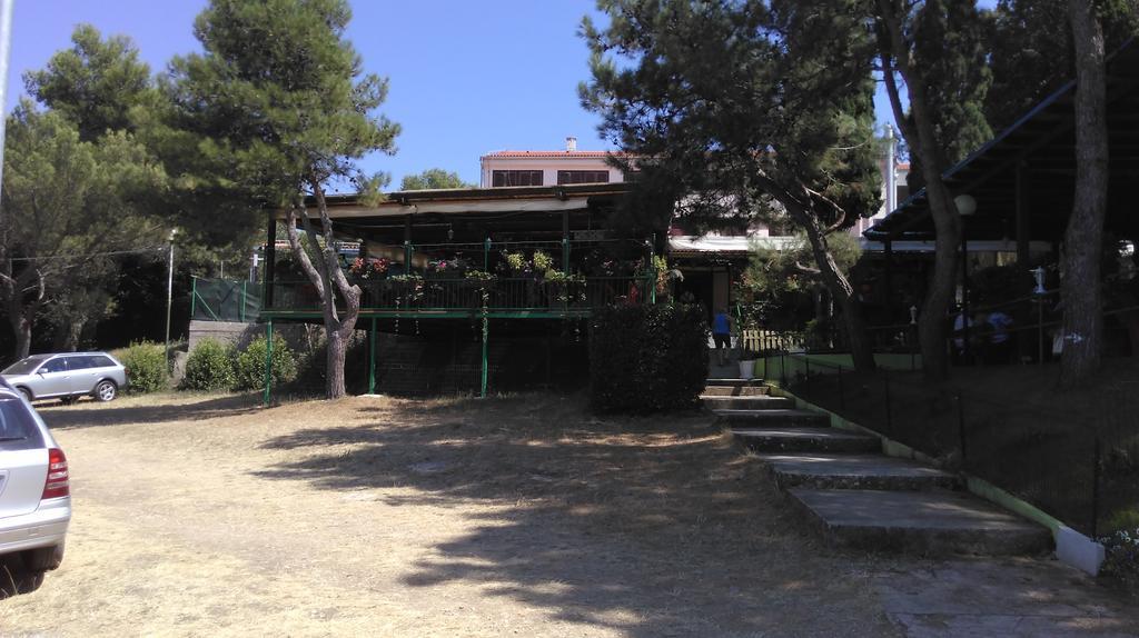 Mobile Home,329071792:JPEG