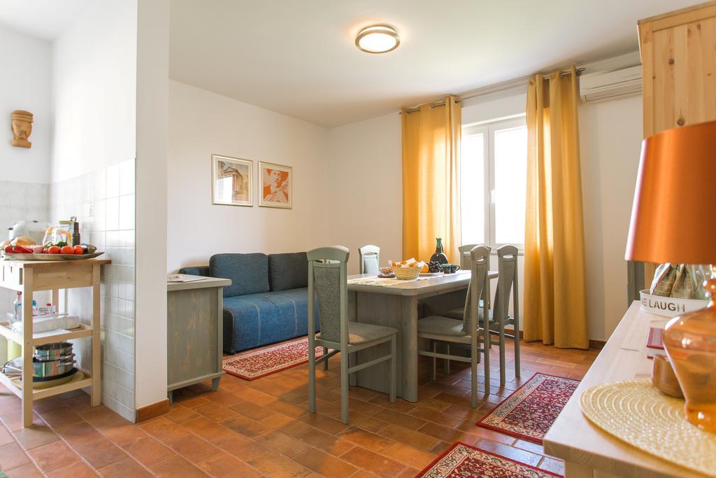 Apartment mit 1 Schlafzimmer und Balkon