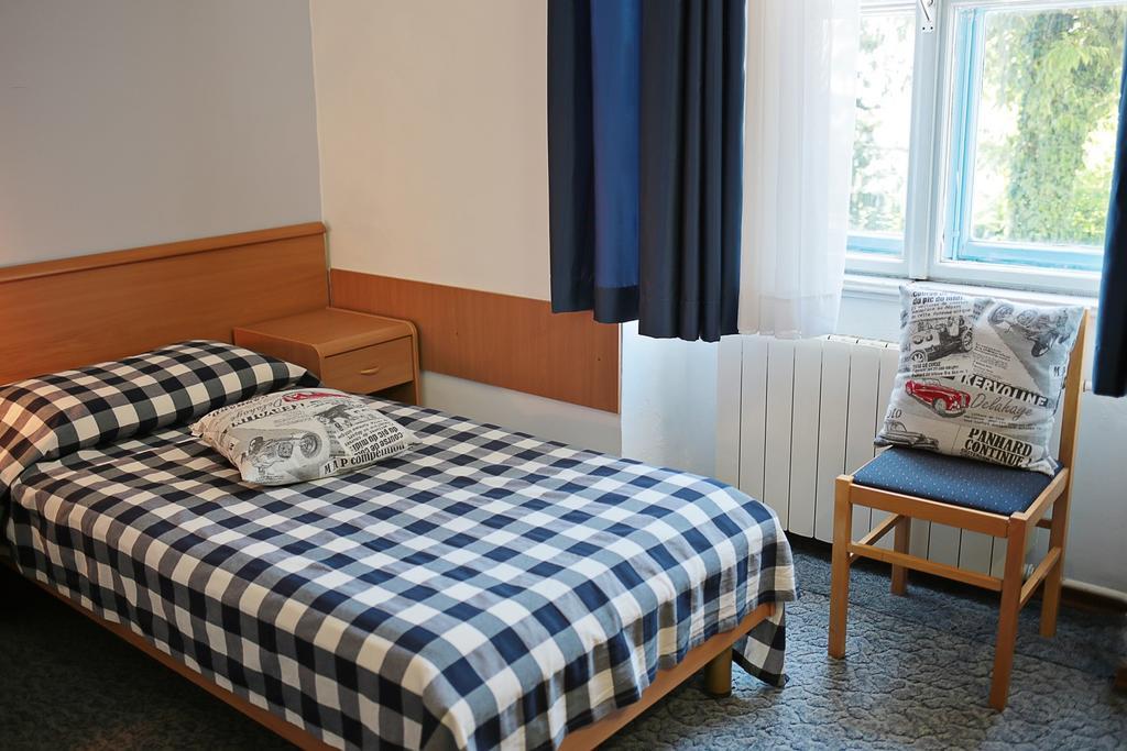 Twin Room,464560245:JPEG