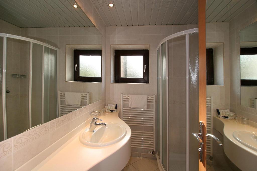 Tweepersoonskamer met 1 of 2 Bedden en Balkon