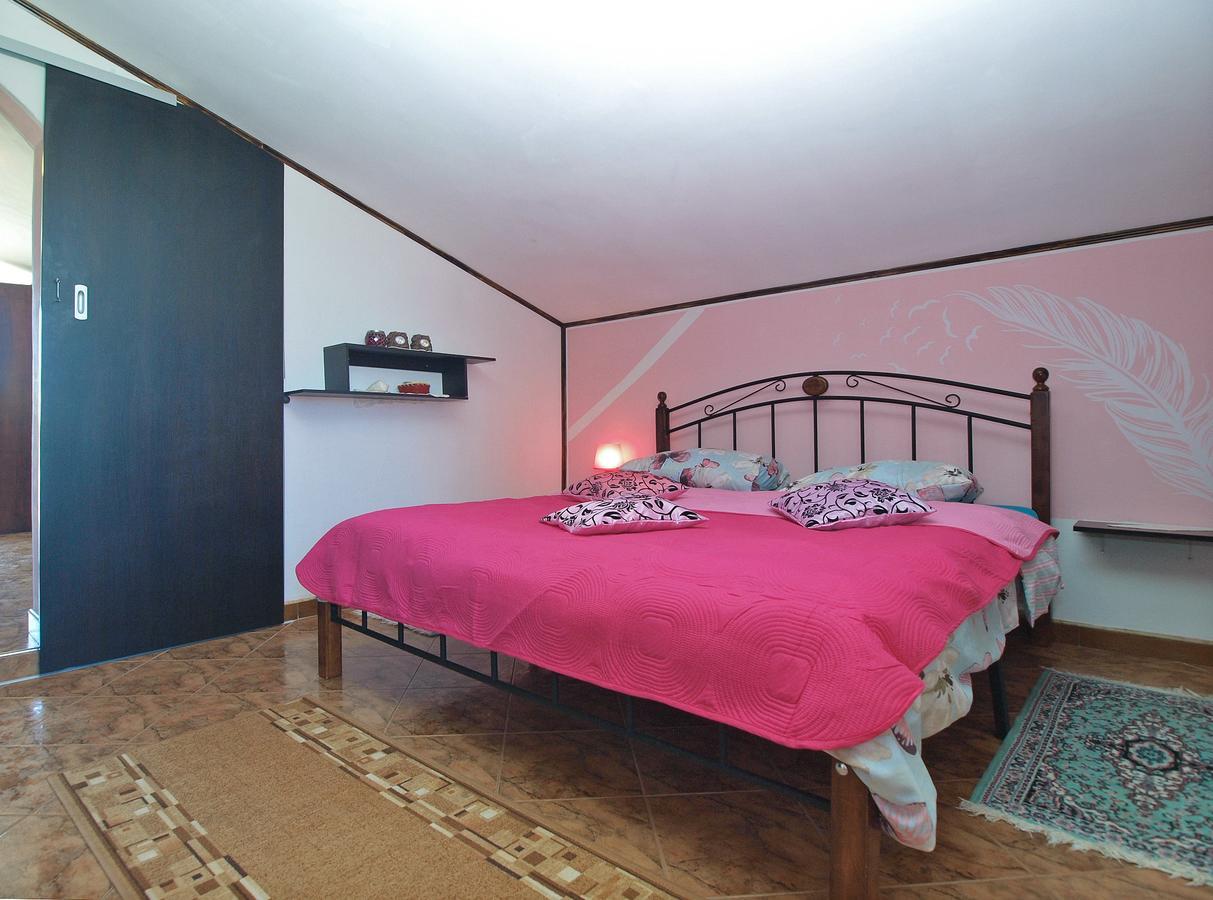 Apartment,655002354:JPEG