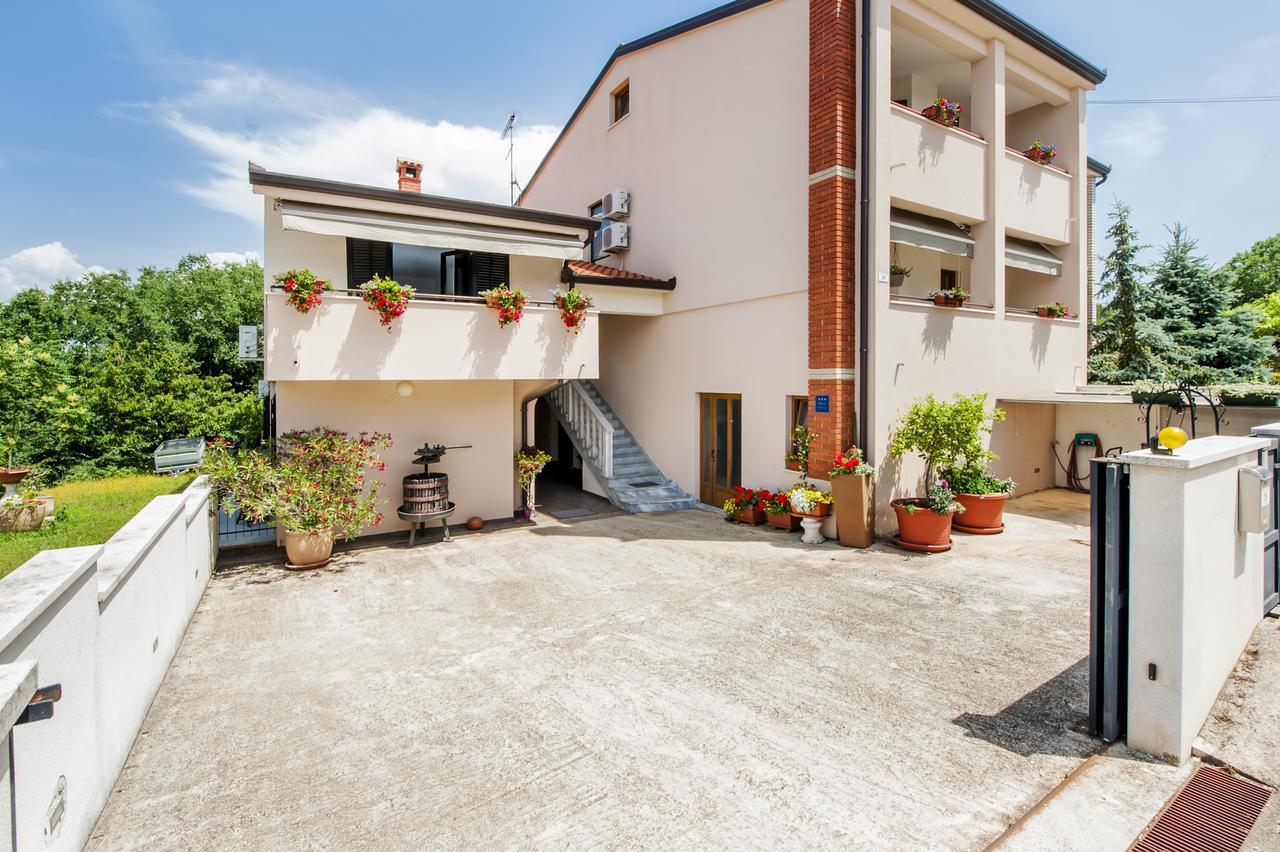 Apartment - Ground Floor,664900437:JPEG