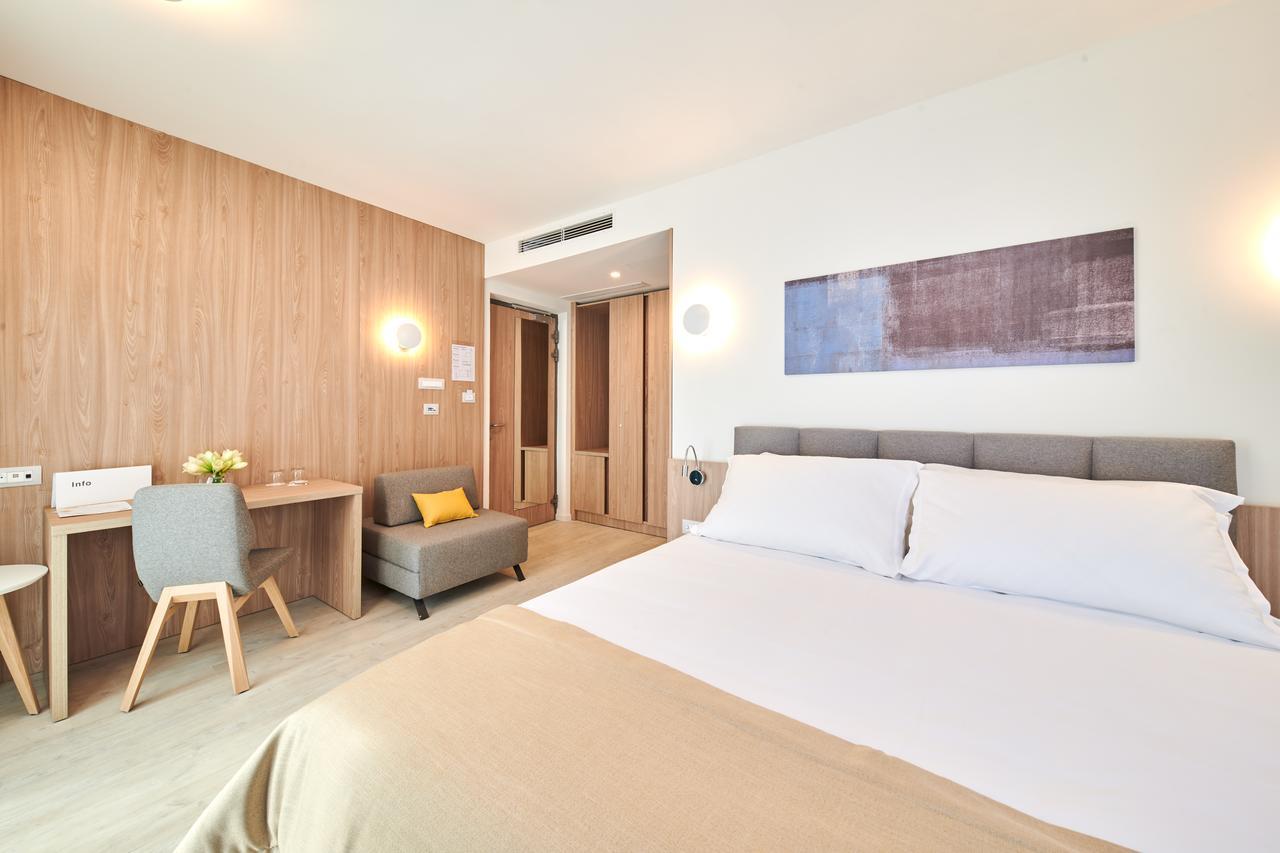 Classic Zimmer mit Balkon