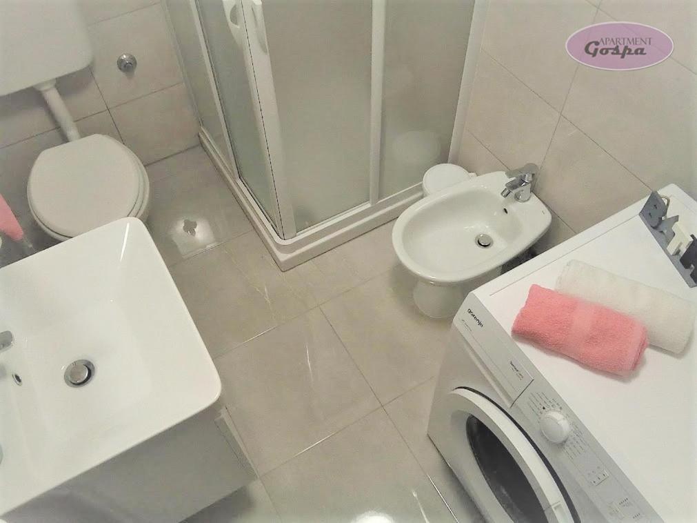 Apartment with Balcony,764411743:JPEG