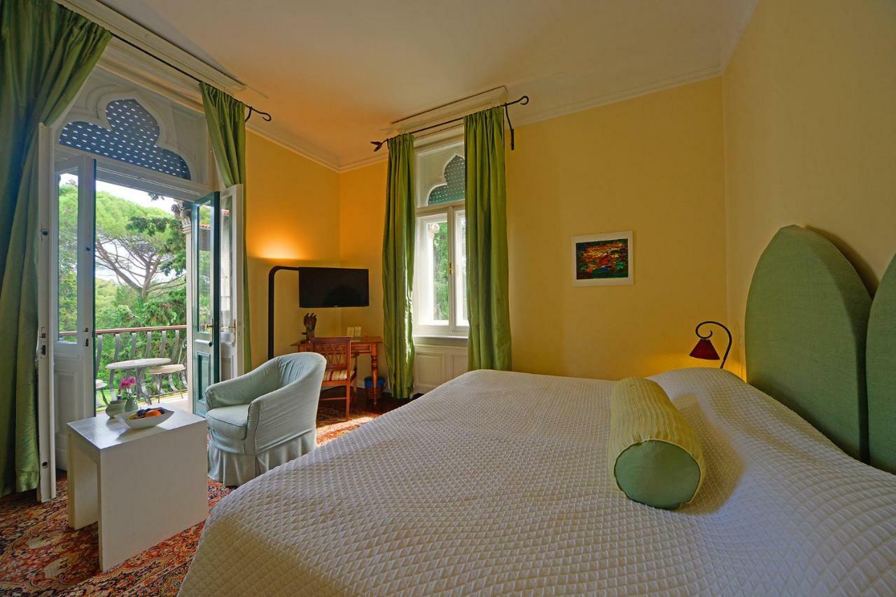 Standard Twin Room Balcony