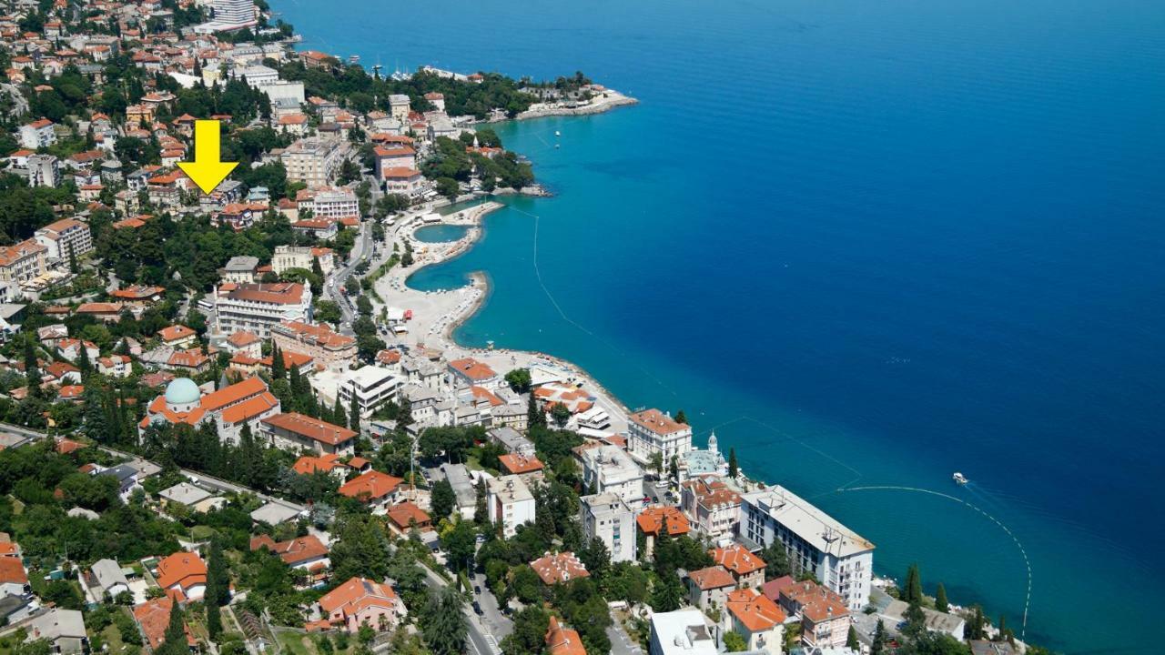 Studio Apartment,803548059:JPEG