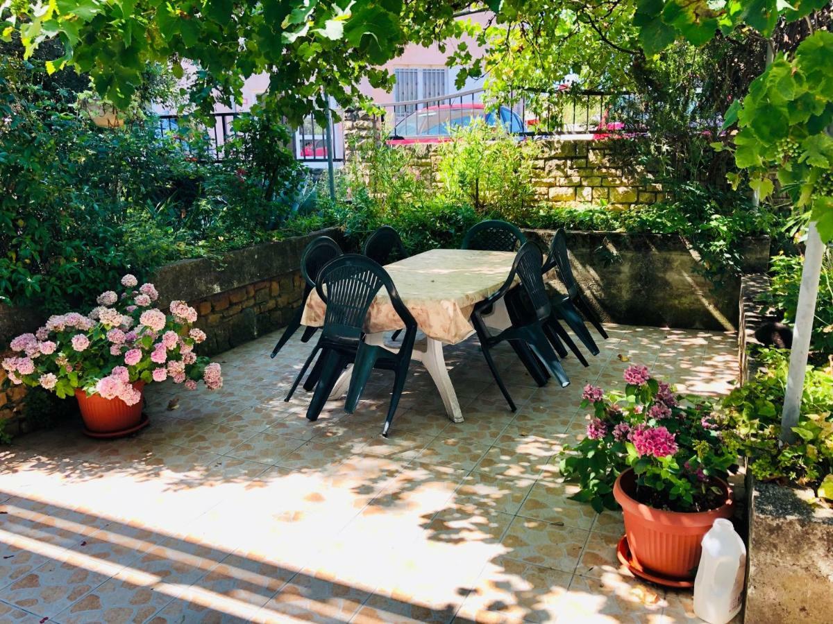 Two-Bedroom Apartment,827492423:JPEG