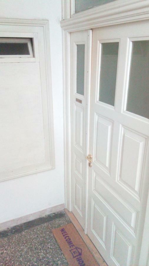 Two-Bedroom Apartment,852038138:JPEG