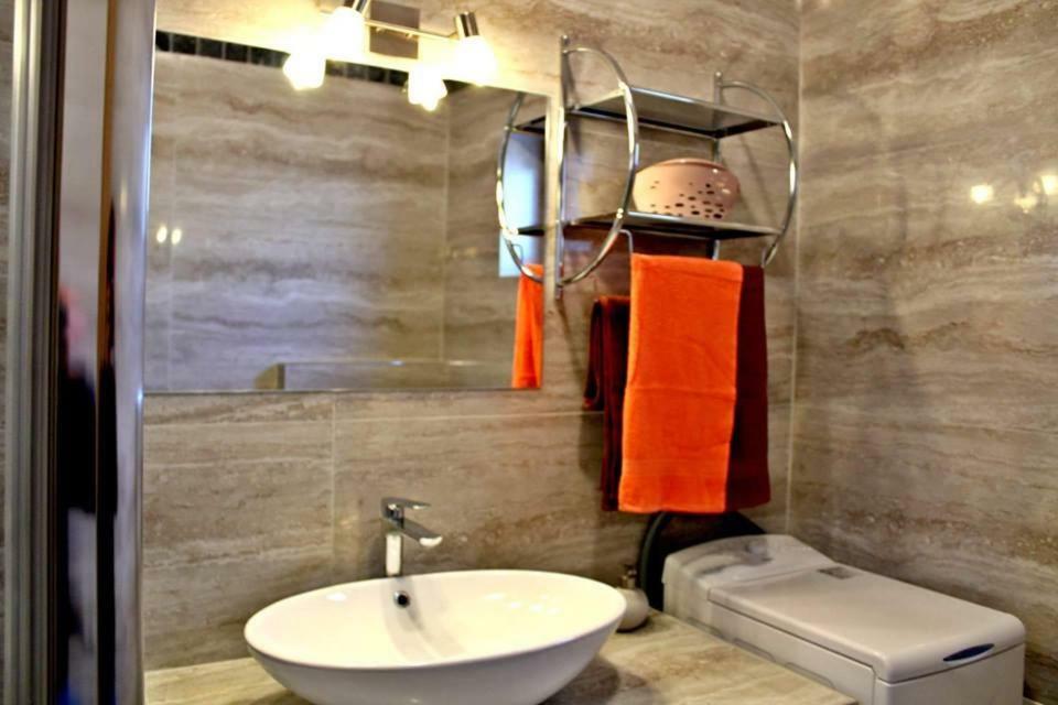 Apartment - Ground Floor,852152882:JPEG