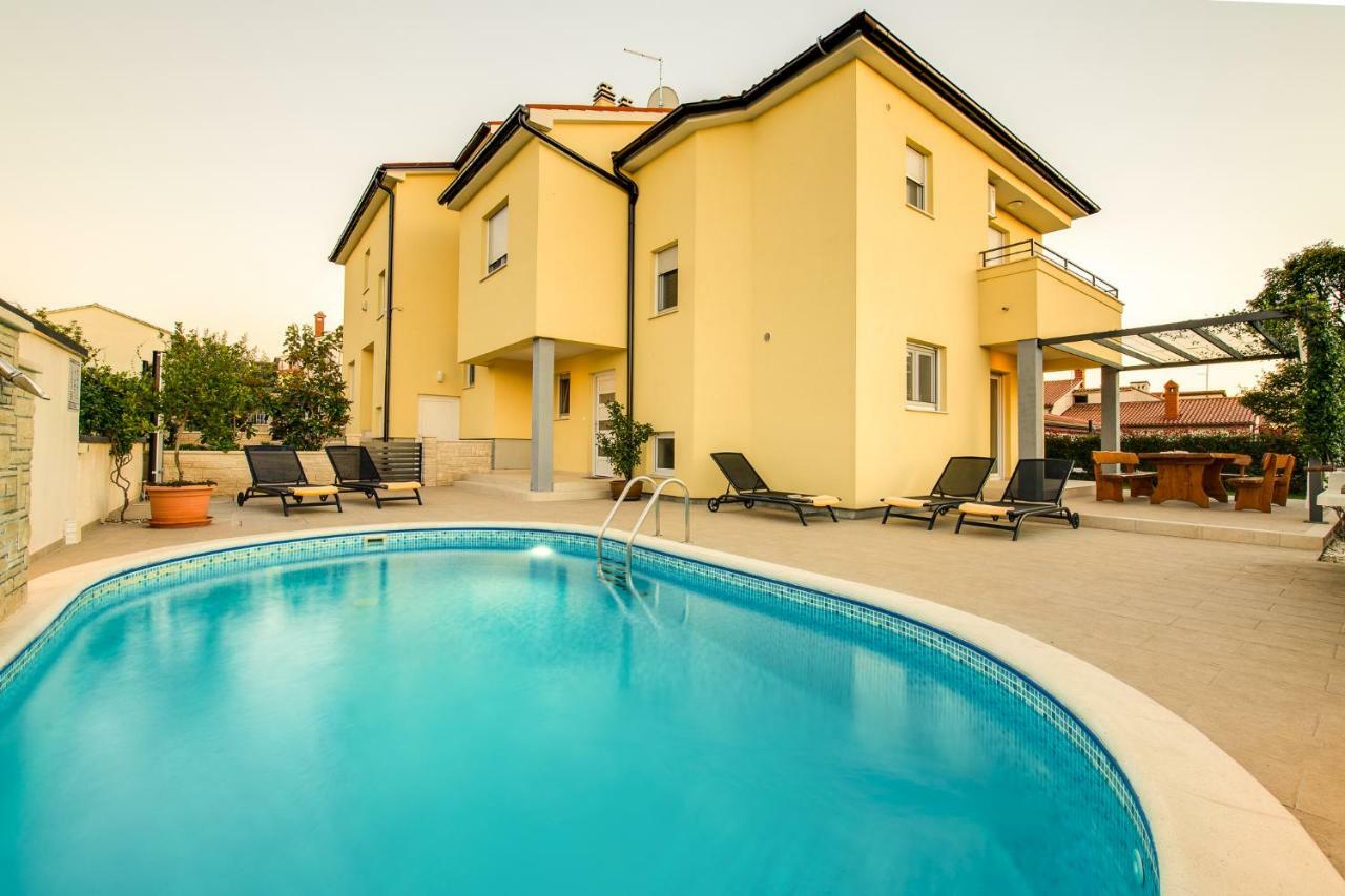 Villa Private Pool,870232628:JPEG