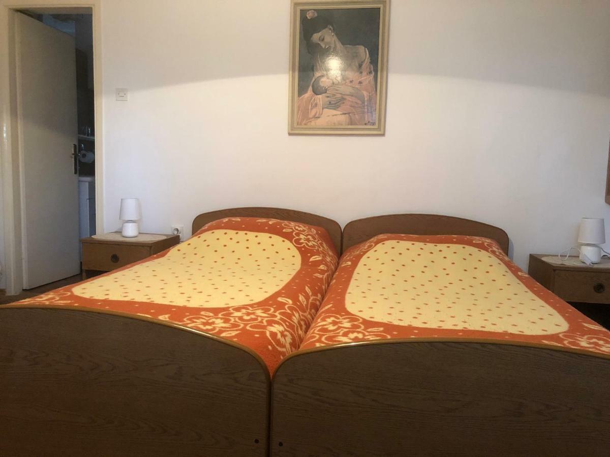 Twin Room Terrace