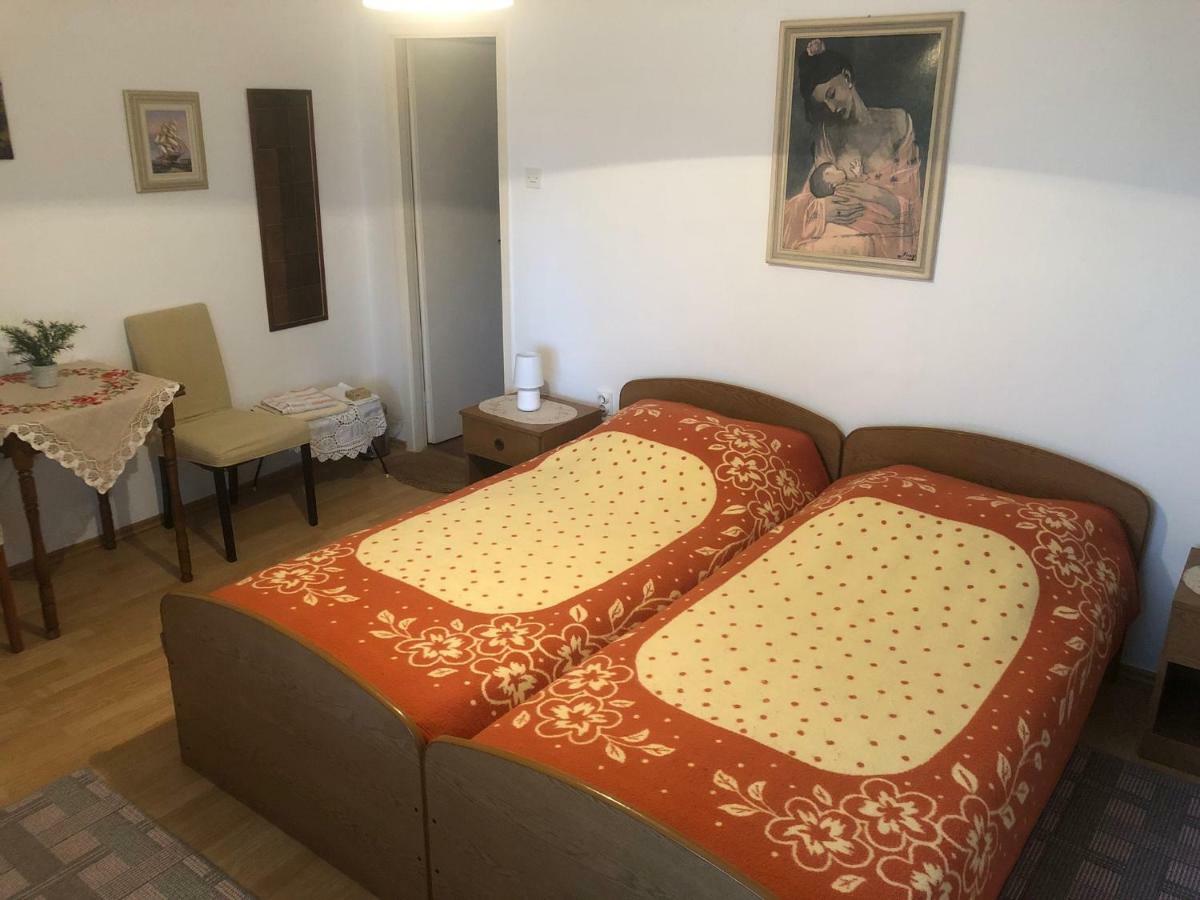 Twin Room Terrace
