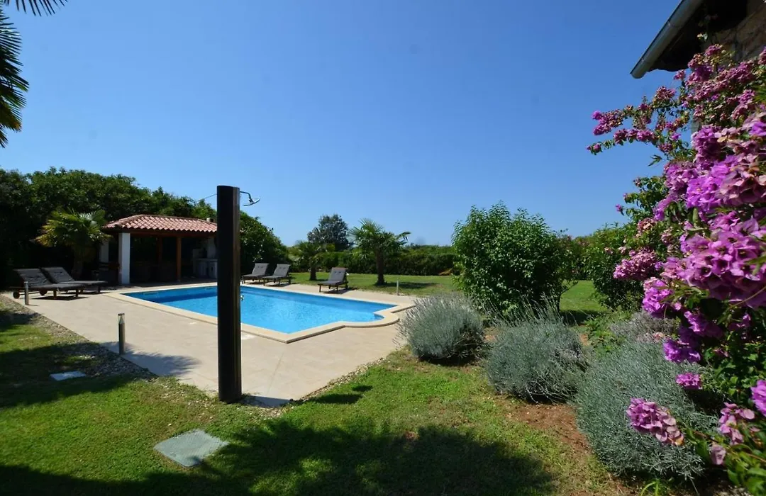 Villa Moncodogno-1