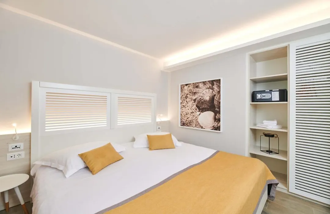 Villas Bellevue Plava Laguna-1