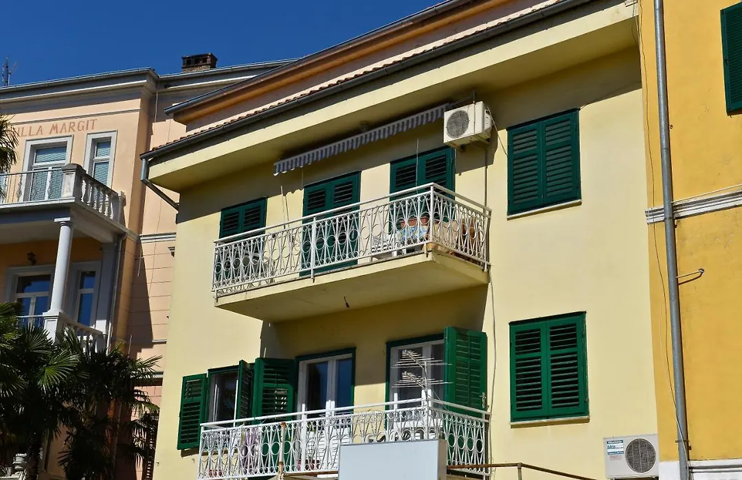 Apartment Juras-1