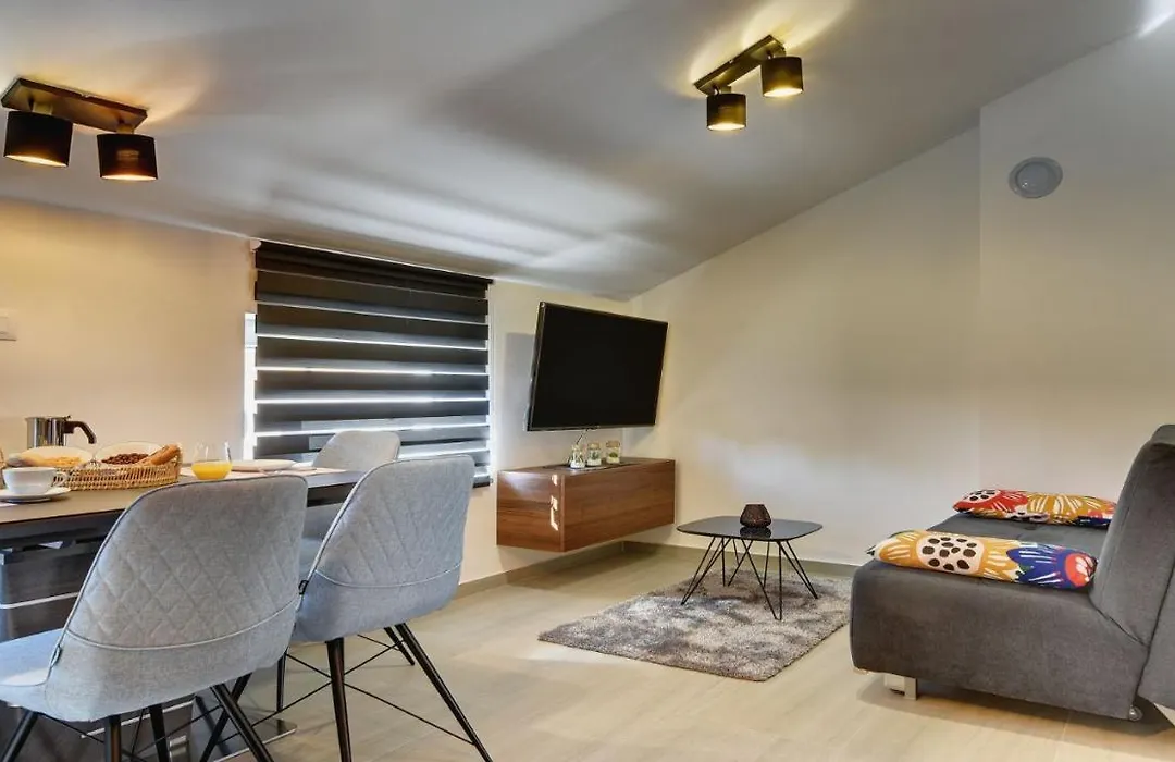Exclusive Pula City Apartments-1