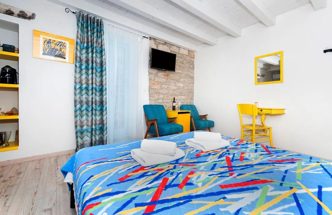 Apartments & Rooms La Casa Barbaro-1