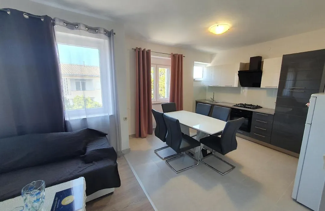 Apartment Ivica-1