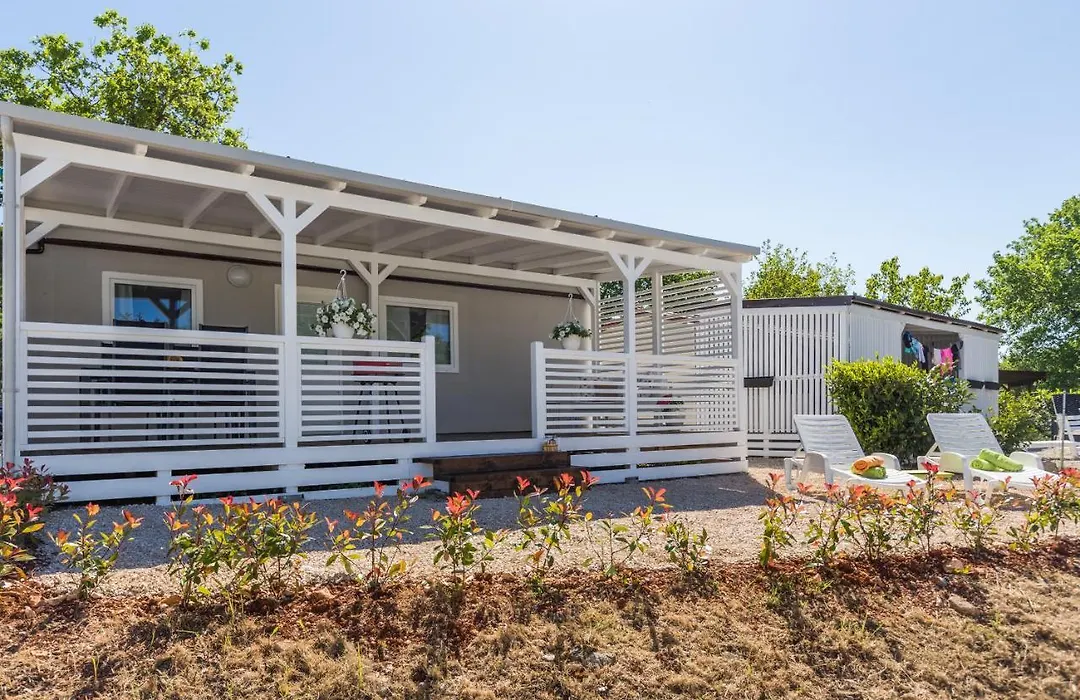 Zelena Laguna Mobile Homes-1