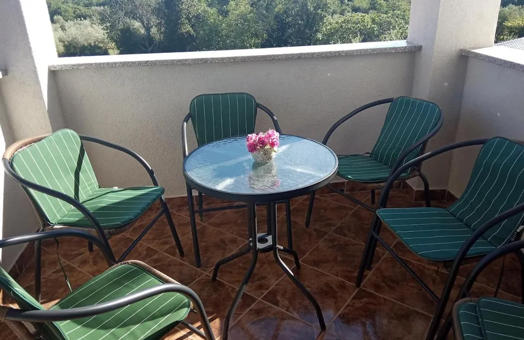 Apartment Alina-1
