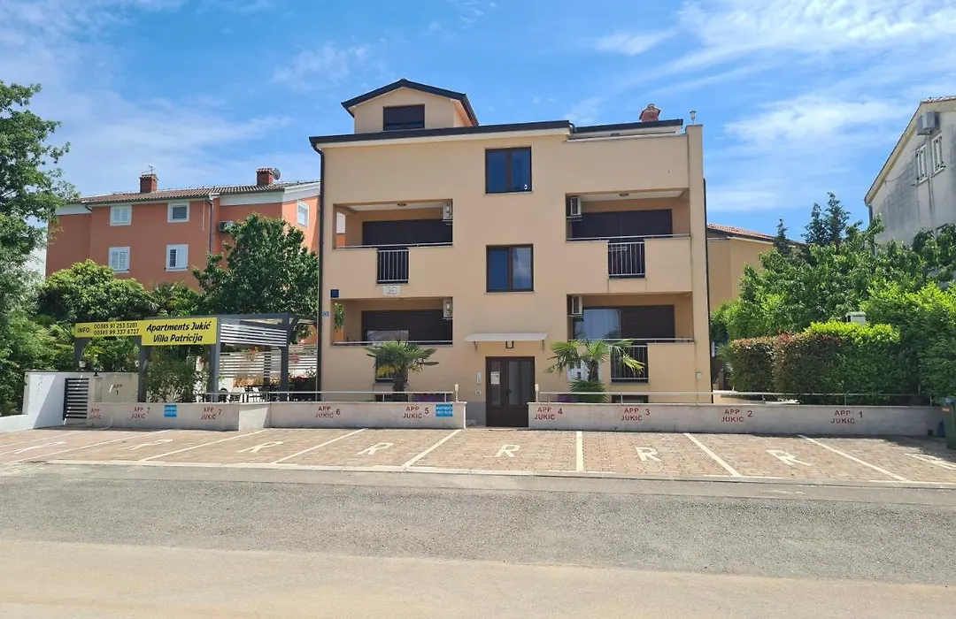 Apartments Jukic-1
