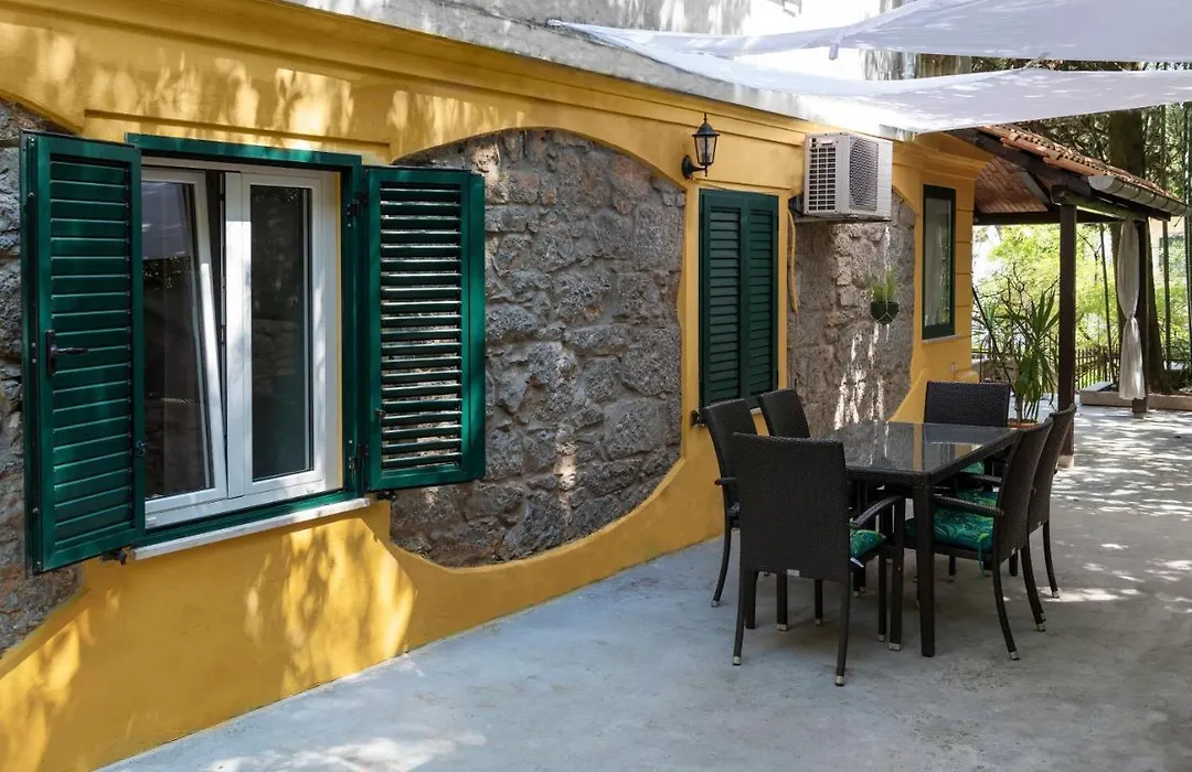 Apartman Nico, Volosko, Pet Friendly-1